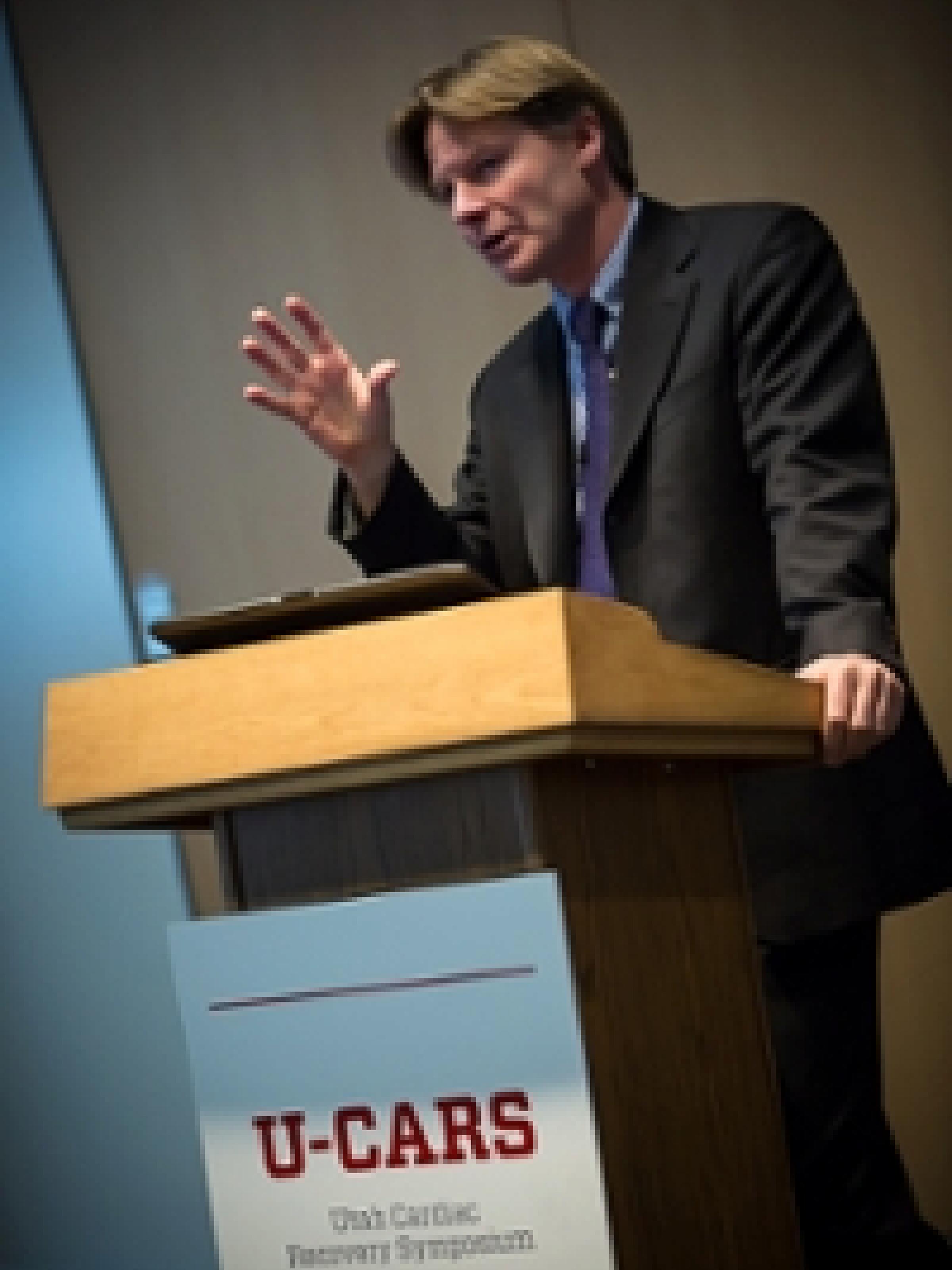 Jeroen J Bax, MD, PhD