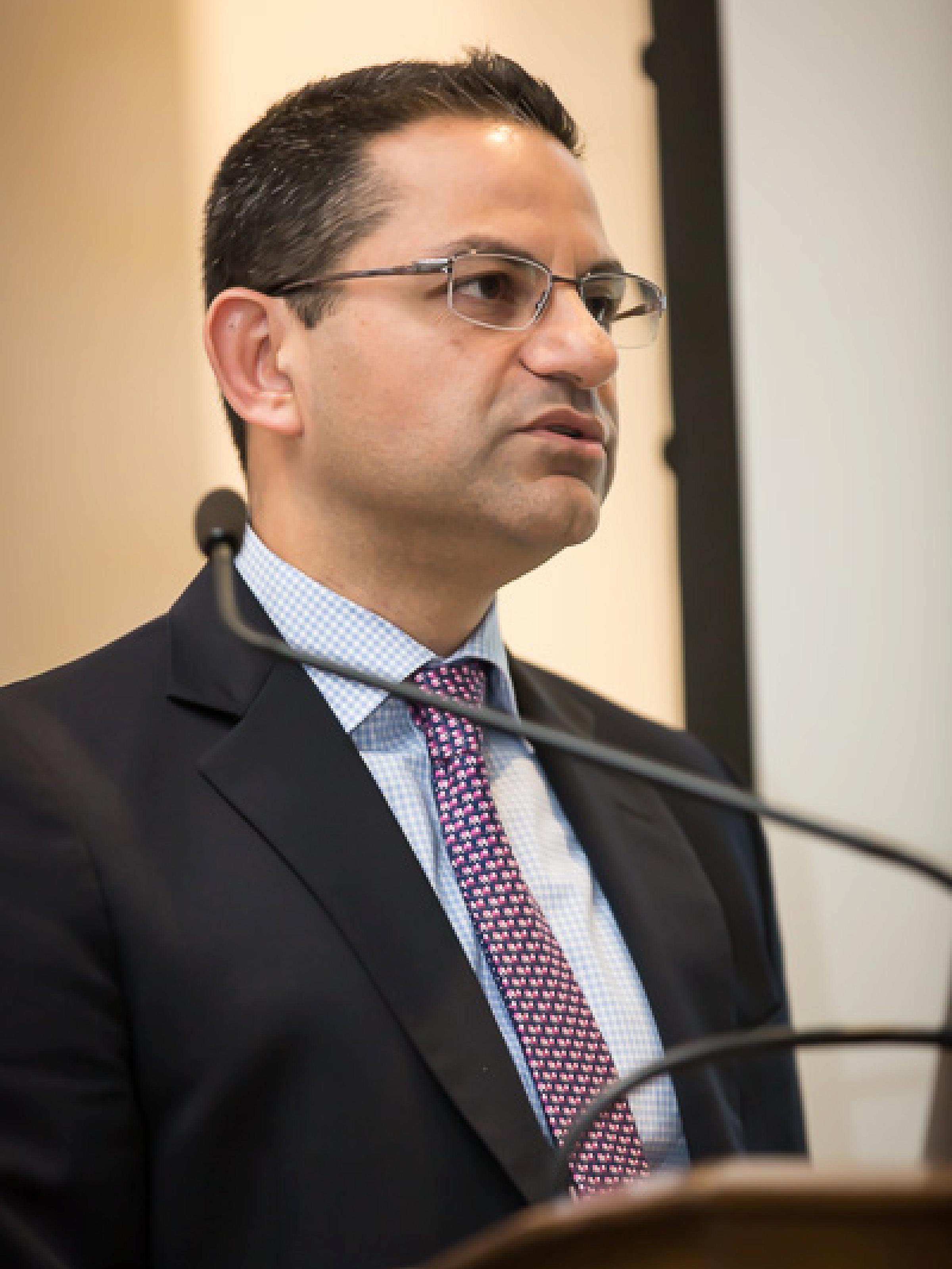 Navin K. Kapur, MD
