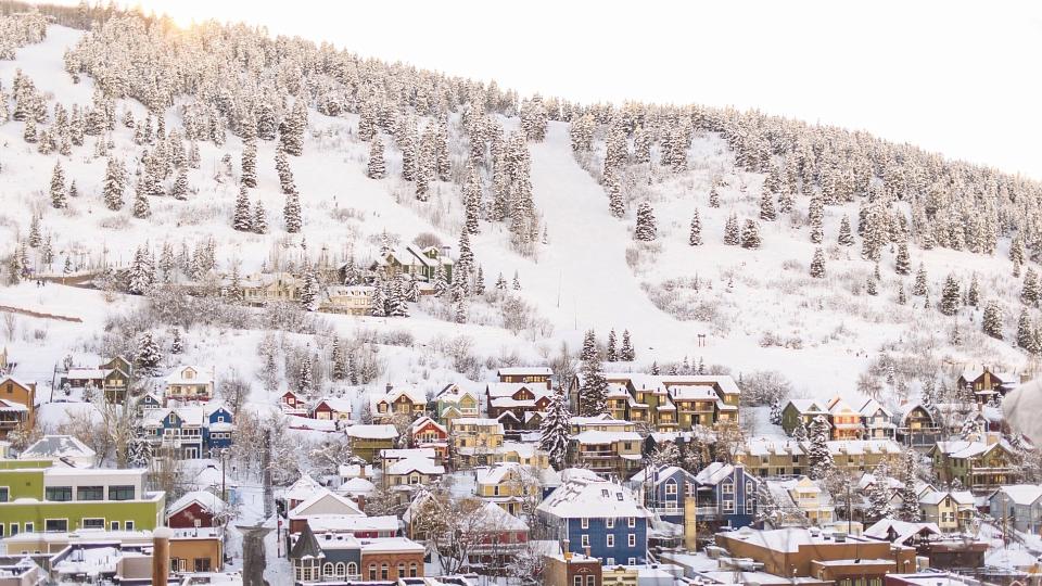 mountain External link: (https://uofuhealth.utah.edu/newsroom/news/2024/12/microbiome-seed-grants-kickstart-collaborative-science)